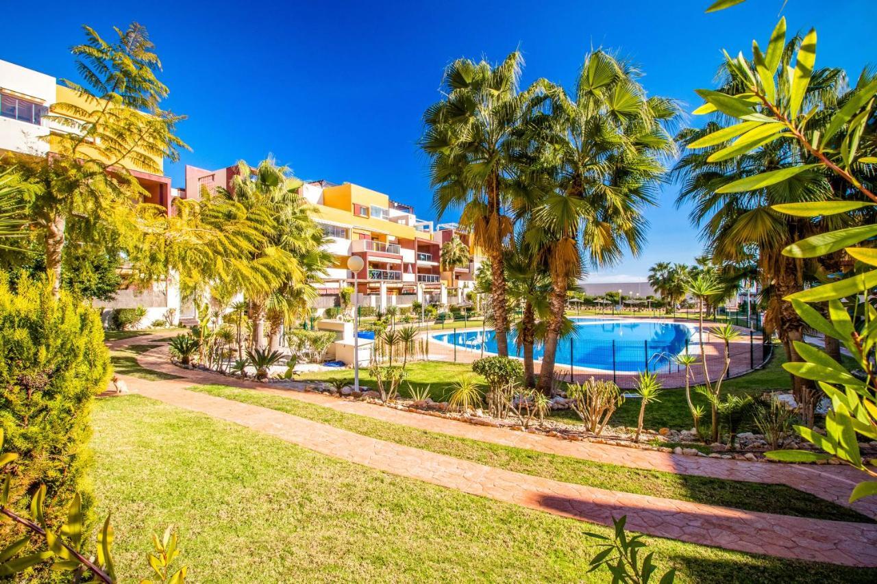 Bosque Daire Playa Flamenca Dış mekan fotoğraf